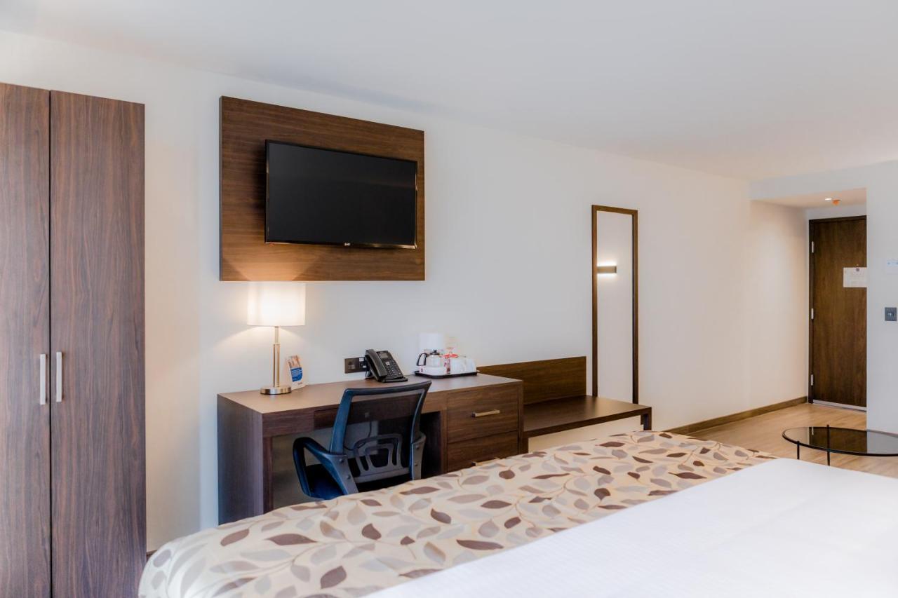 Sleep Inn Guadalajara Galerias Экстерьер фото