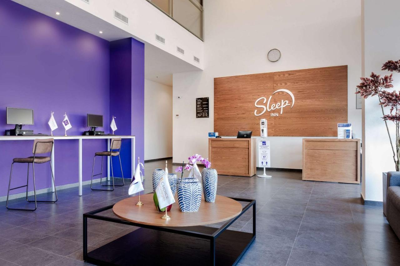 Sleep Inn Guadalajara Galerias Экстерьер фото